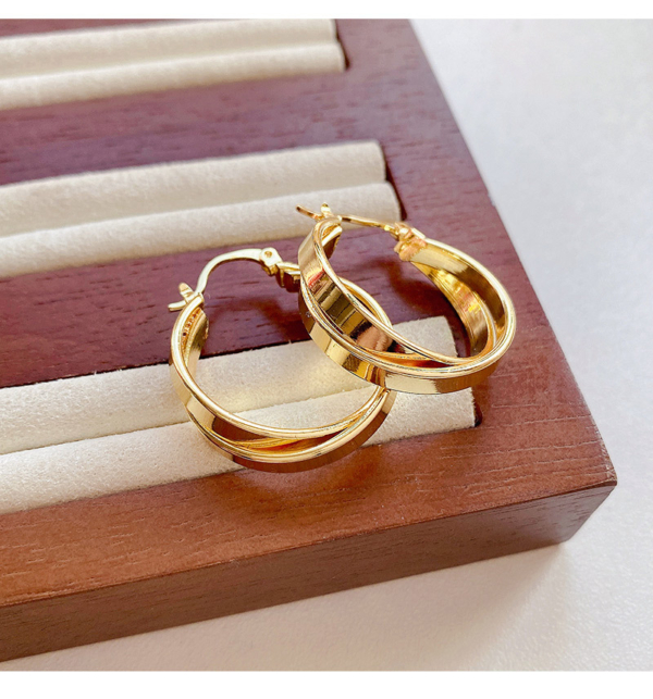 雙層交錯金屬感圓圈耳環