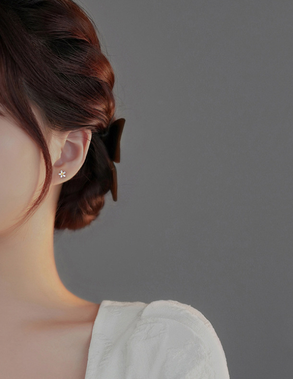 S999純銀｜小菊花耳環