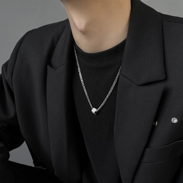鈦鋼｜個性方塊項鍊