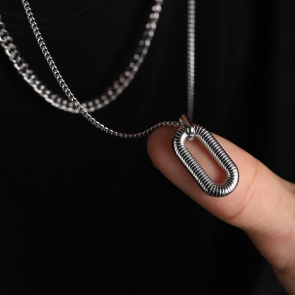 鈦鋼｜雙層疊戴鎖骨鍊