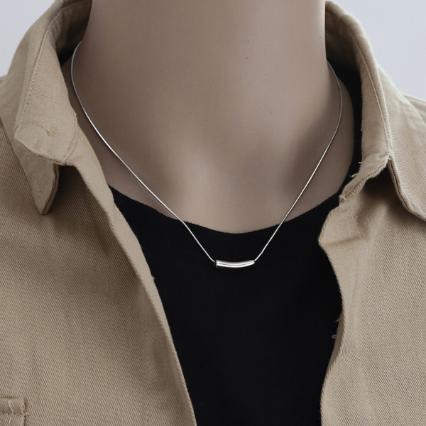 鈦鋼｜小茄子項鍊