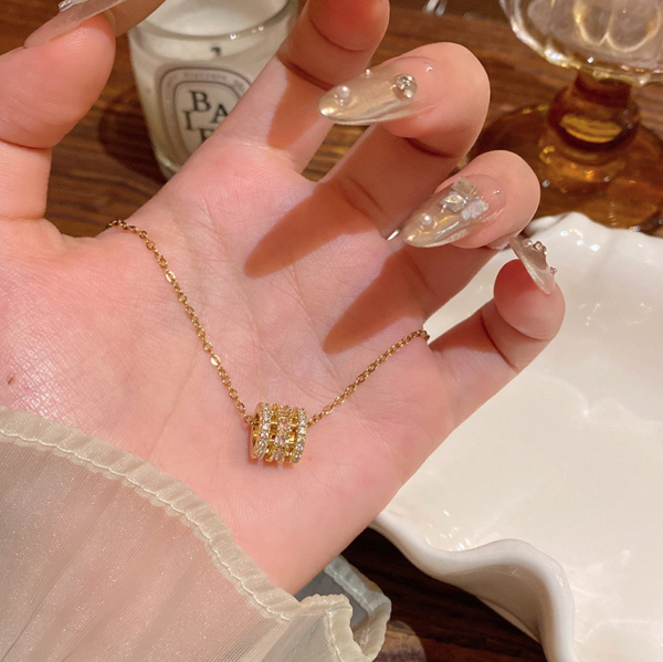 鈦鋼｜微鑲鋯石小蠻腰項鍊